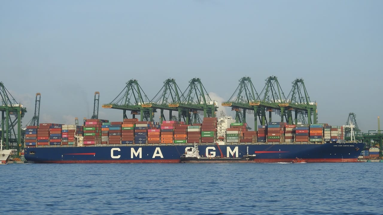 达飞集装箱船在新加坡完成加注作业(图:Seatrade Maritime)